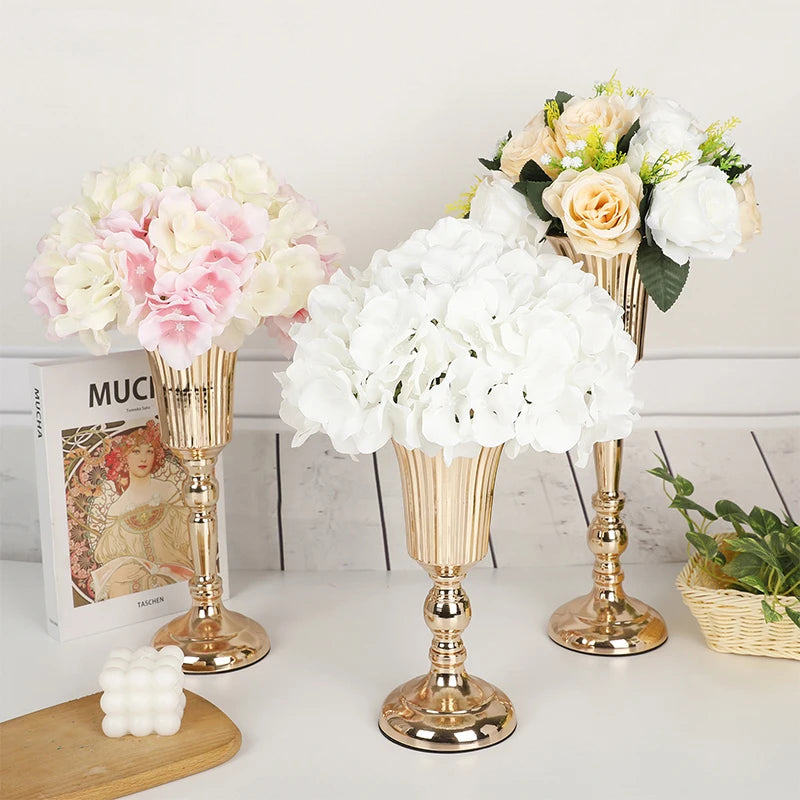 Metal Trumpet Vases Flower Stand Centre Piece